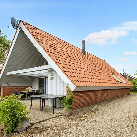 Five-bedroom In Juelsminde 2 Sonderby (Midtjylland)